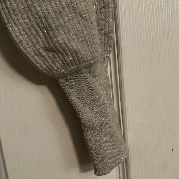 Sparkle gray lightweight sweater - Picture 3 of 4